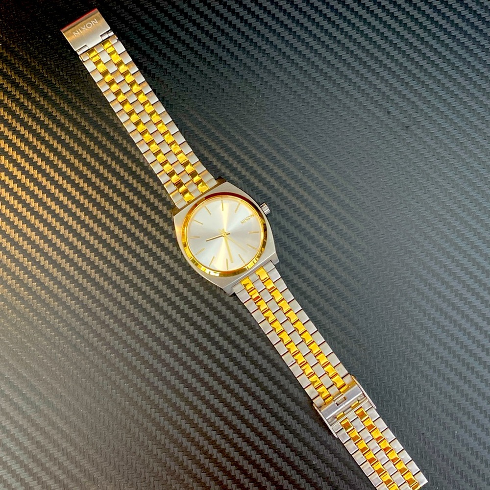 NIXON stainless steel Gold/ Silver “Time Teller“ watch; brand new condition